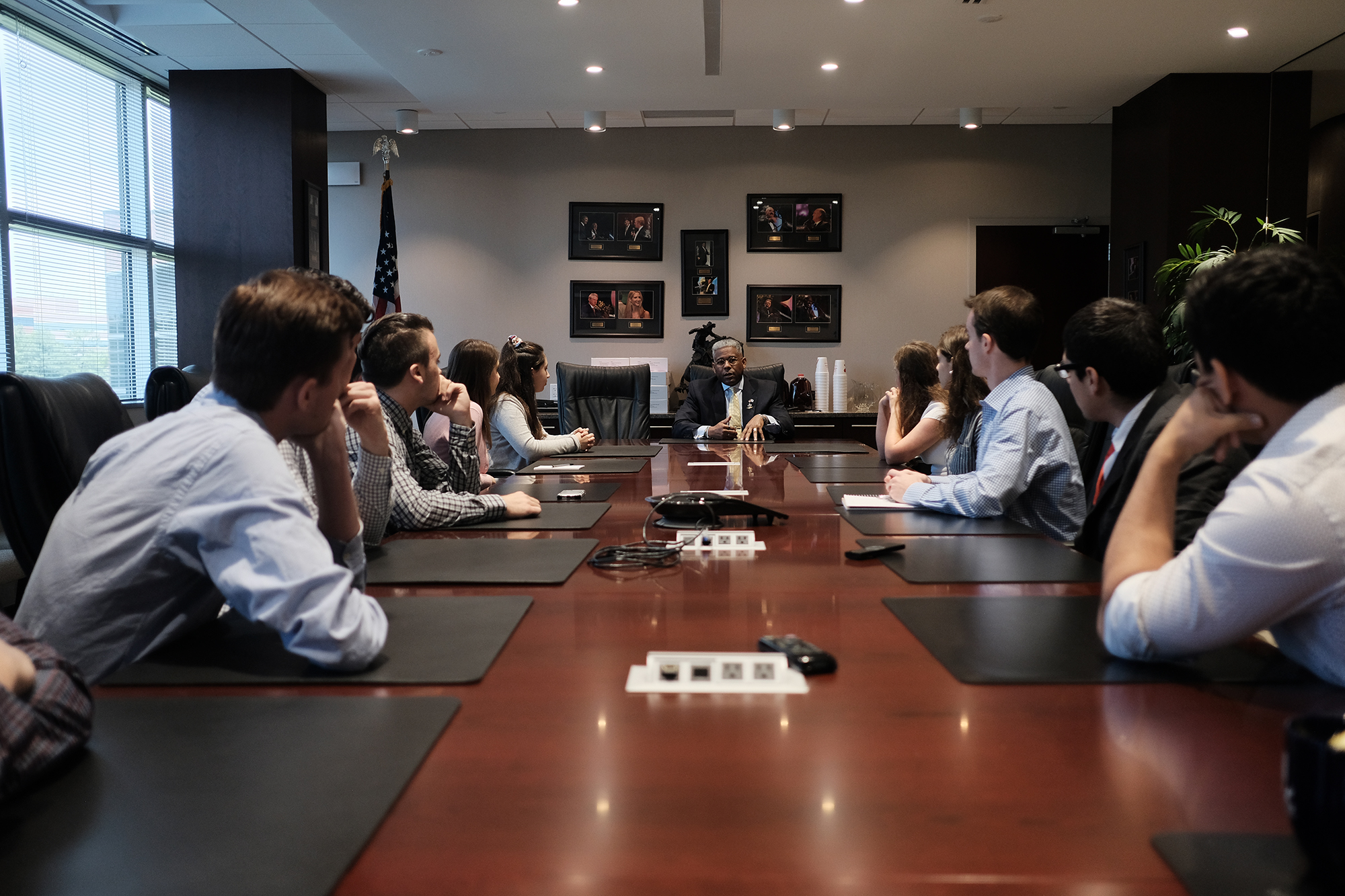 Join the next class of MRC interns!